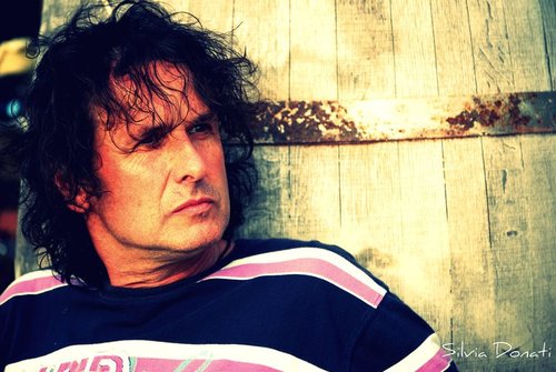 Gianni Drudi - cantautore 
Successi : Fiky Fiky - Facciamo Baracca - Il Ballo del Pinguino - Vestita di Stracci -  Per contatti : info@giannidrudi.it