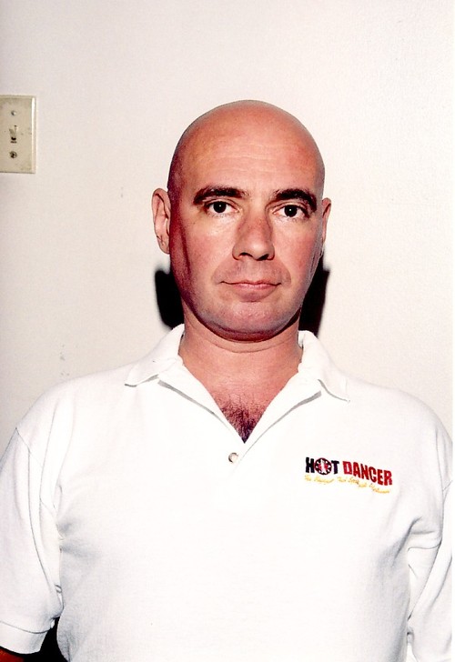 mariofotos's profile picture. I am a professional photographer looking for FEMALE models 18 +.