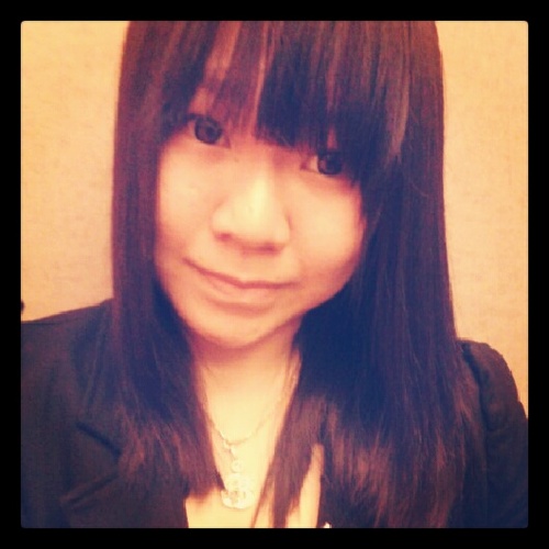 AnneThePinky's profile picture. tweets me ;) !