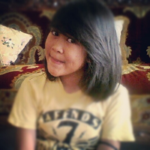 Mifta hatissaidah| 29-01-1999 |jhs 19plg grade9