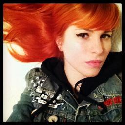 Me sigam no @hayley_williams