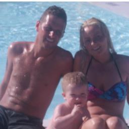 ronancostello28's profile picture. 