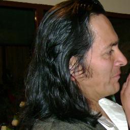 CANTAUTOR PRODUCTOR MUSICAL DIRECTOR GENERAL DE CIUDADANOS DEL UNIVERSO Y DEL MARIACHI INTERNACINAL PECADO http://t.co/c0dL43XKwt