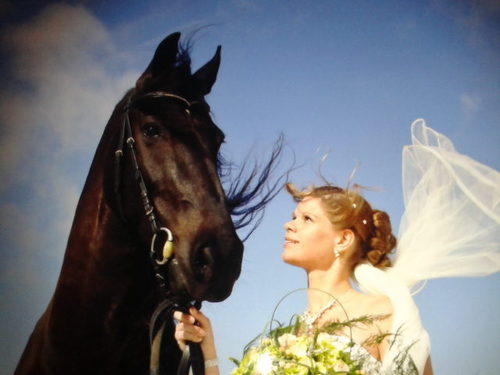 thea110371's profile picture. 