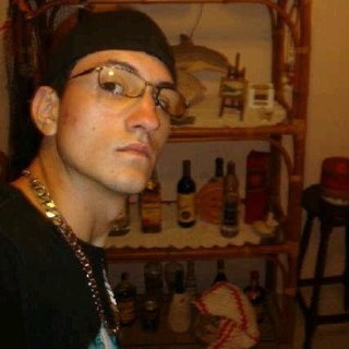 Sou um cara parceiro e divertido^^