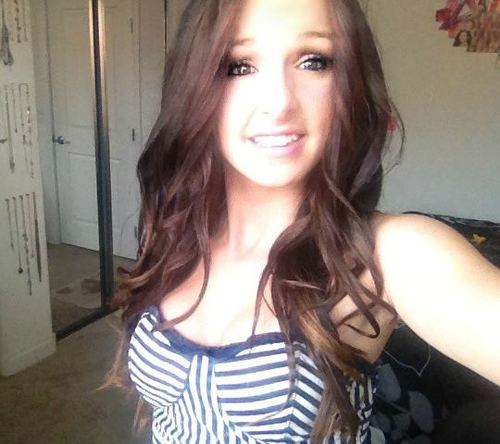 TheRealTanaMong's profile picture. Lil waynes King size bed