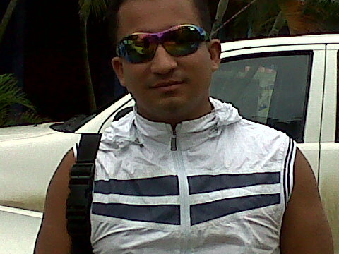 Colombiano vivo en panama. Bb pin 22120867