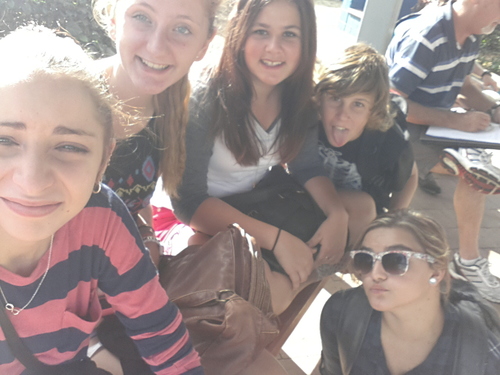 Josie_Rosee's profile picture. my world relys on my  beautiful bestfriends they mean more than the world!!!