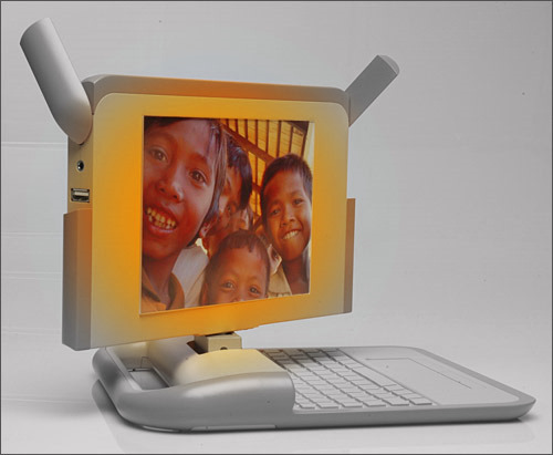 ICT specialist focused in green ICTs, accessibility, eApplications and in reducing the digital divide. Opinions are my own's, not from my employer