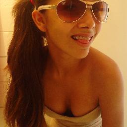 hello,segue gente *-* DEUS e maior que tudo  ,kisses ;) http://t.co/wdICneAn