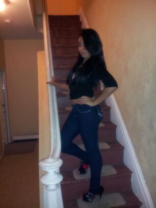 #TeamPuertoRican #Volleyball #Nbhs #5'4 #16 #TeamSingle #FollowMe&'IFollowBack ;) I like Modeling ; Dancee Lovee Fasioonn ;)
