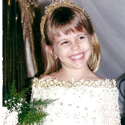 naisanaylo's profile picture. “Sim, eu tenho milhares de defeitos, alguns medos, vários problemas. Mas e daí?”