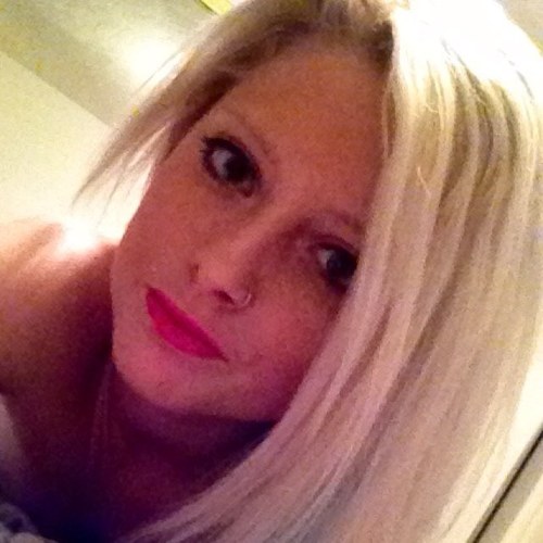 annaavey's profile picture. 