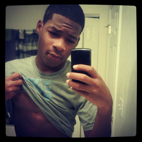 Diz_Guy_Clark's profile picture. #ThisJevonta  #TeamWiz #TeamSTFU! #TeamDrake #TeamSmh #TeamFollowBack #TeamLOVE #ThingOnMyMind #ThemKillers #DntLie #DTF #LOL #NeedHelp #FollowMe #TYGA