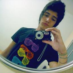 punk, rock, pizza, skate, presisso falar mais ?