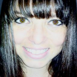 *..Essa coisa de twittar é pura fama, glamour e poder, ha ha coisas que, definitivamente, sou destituída!.....*