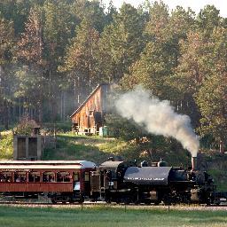 megwarder's profile picture. 