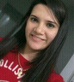 Sou como vc me vê, posso ser leve como uma brisa ou forte como uma ventania, depende de quando e como vc me vê passar. (Clarice Lispector)