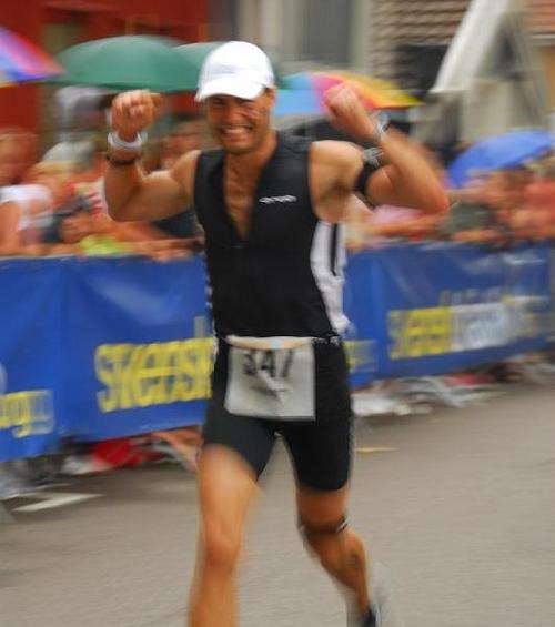 Endurance athlete specializing in Triathlon. Also swim-run races, running and biking events. Own views.  http://t.co/7LlZaJqoqg