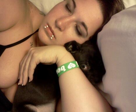 StockingExgir's profile picture. 