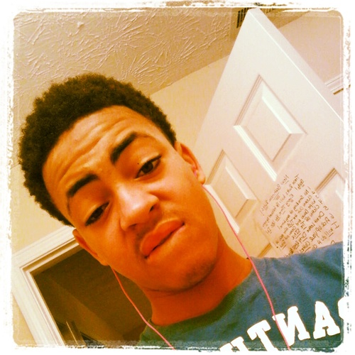 im da king of mi town real talk #TeamFollowBack follow me ill follow back!!!ひ✘✘ツ███■■■■■◤♂◥◢◣♥♥♥♥♥♥♥★★★★█