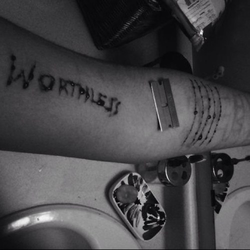 New account. I self harm sometimes. I feel alone. Probably like some of you. If you follow me ill follow back. Pretty much it. Im here to talk to anyone. Dm me.