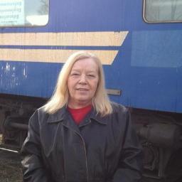 Robbiesmom2's profile picture. Book lover, Adam Lambert obsessed., Democrat. And a mother and a cat lover