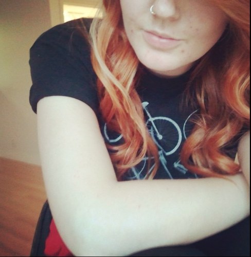 Meadasaurus's profile picture. Lover of cats, books and space