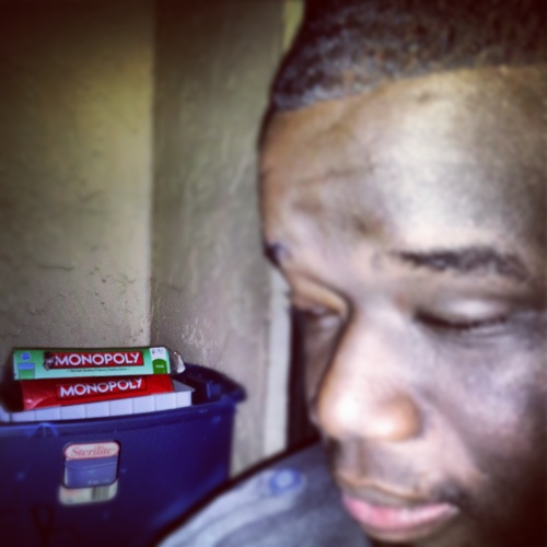 BigDaddyBouzi's profile picture. im looking for the meaning of life like we playing hind and seek... and i wont stop till i reach my peak