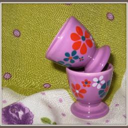 sweetantiques's profile picture. Frugal mama, proud vintage hoarder, lover of surf & sun.