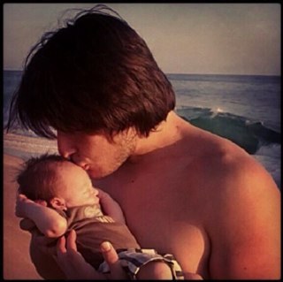 SoyFigueroa's profile picture. Todo lo relacionado a la tecnología y el marketing digital va conmigo. Lic. en Mercadotecnia, geek y sobre todo #choyero de corazón