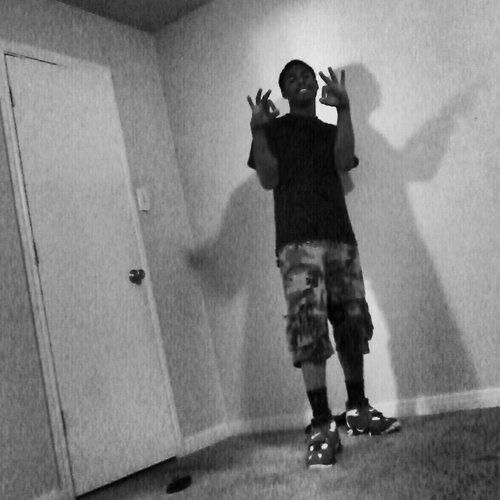 R I P Isaiah Wells R I P Ta My La Kuzin Isaiah Wellz He Got Shot Today Twice And Died Im In Pain 2tearz Ina Bucket