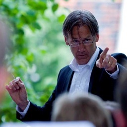 DirigentBedrijf's profile picture. Dirigent van uw bedrijf: Inspirerend leidinggeven.
Ontdek de inspirerende dirigent in uzelf en leer uw zakelijke orkest succesvol spelen!
