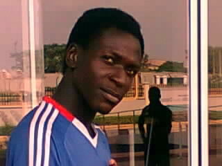 Abzad13's profile picture. Am young,intelligent,simple minded and love meeting good people like u....beep me up guys.