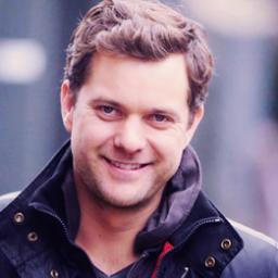 Undoubted Fan Joshua Jackson, forever, @VancityJax ♥ Addicted  to #Fringe ♥
We want #Fringeseason5 !