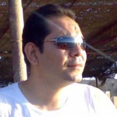 محامي حر