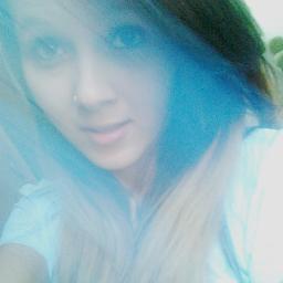 Pra que serve bio ? se as pessoas vão me julgar sem me conhecer do mesmo jeito :))
 SKYPE : Manndyk