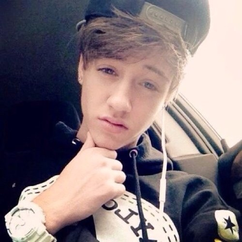 Austin Gray Fan page (AustinGray_Fans) Twitter