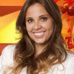Mineira de Uberlândia, a assessora de imprensa Angelis Borges, de 27 anos, gosta de liderar e se diz brincalhona e determinada.