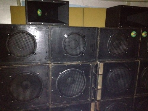 baitoner's profile picture. 