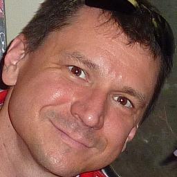 Business oriented techno geek - the Web Economy is my playground - Owner, http://t.co/HindxY93 - Let's build reliable web systems !