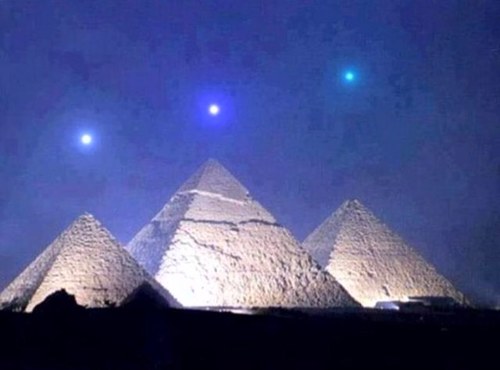 I believe in ONENESS. I am a Lightworker and am here to assist HUMANITY on Our Planet Earth. Bee❤Love and ALL is ONE Beelieve BeeHappy Unconditional Love