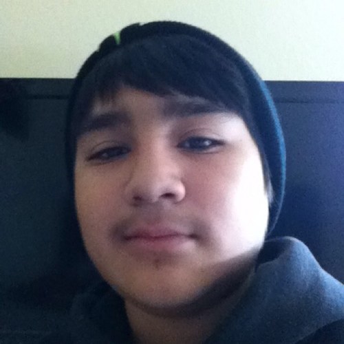 Youtuber runtysilver or mario zarate looking for good editer if you can edit my vids i will give 1600 microsoft points 3 videos per card so message me