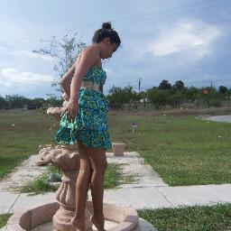 soy real.. mas no perfecta.. 3