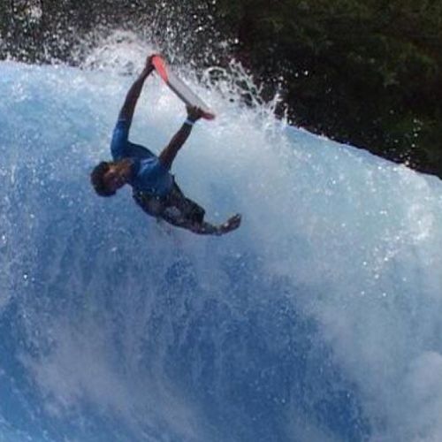 SurfMachine's profile picture. La Surf Machine à #BiscarrosseLac @PortMaguide !! Ouverture en 2014 !! #Bisca #Biscarrosse #Landes #Aquitaine #Lac #Surf #Machine #SurfMachine #Fun #Loisirs