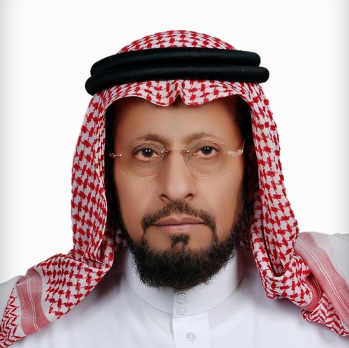 استاذ الكترونيات النانو والطاقة الشمسية الكهرضوئية، جامعة الملك سعود
