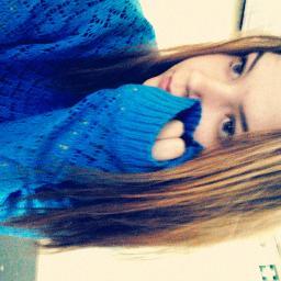 _yani0179's profile picture. урр :3