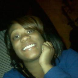 @hen_justdope has my heart Ambitious, on the rode to riches... Truley blessed, I live for me....       follow me and ill follow back chea (: