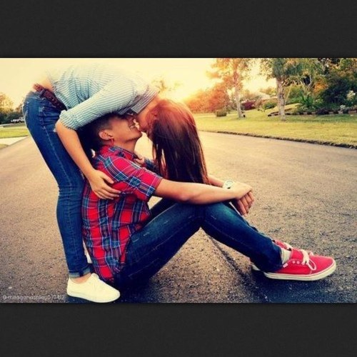 FantasyRPG_'s profile picture. This is Ultimate Fantasy RPG! Direct Message or mention us if you'd like to join!