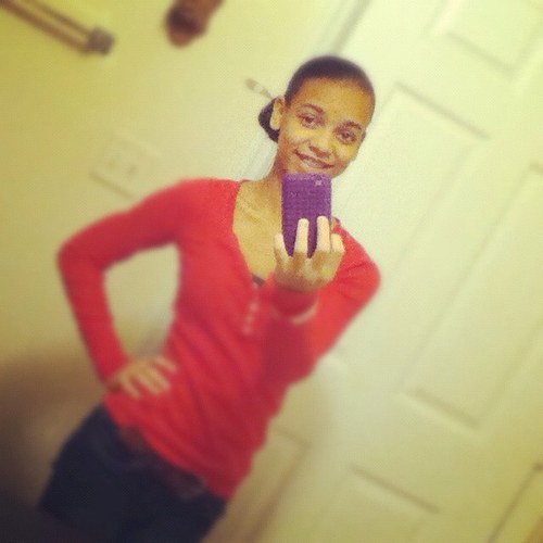 My name is Destiney Austin, im 12 years old. i love to meet new people and make other's smile (: i love @justinbieber & @officaljaden 3 Their my inspiration.